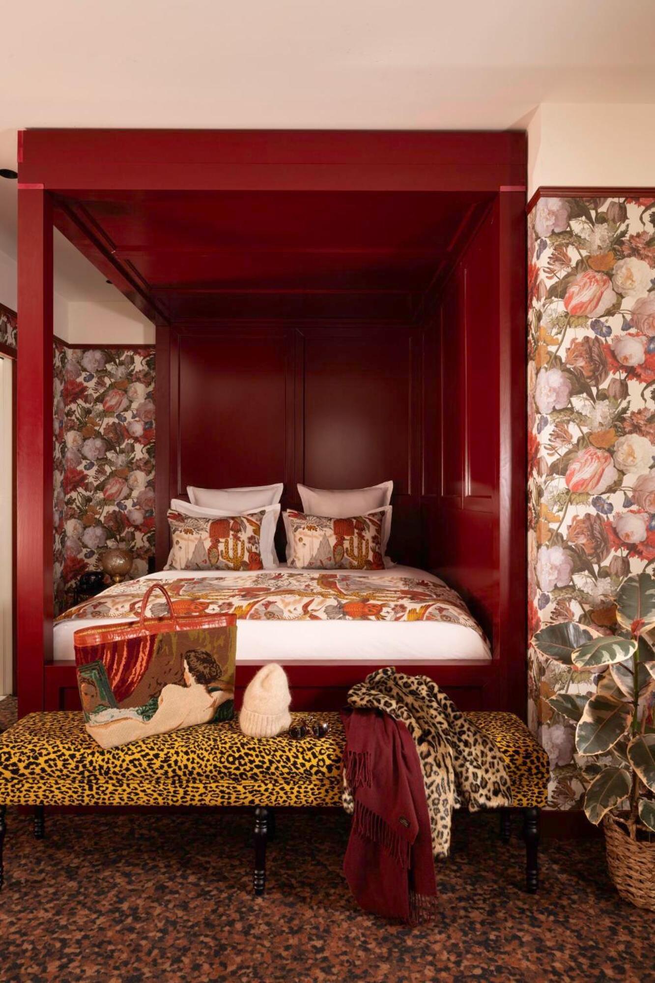 Hotel Ginette A La Folie & Spa Париж Екстериор снимка